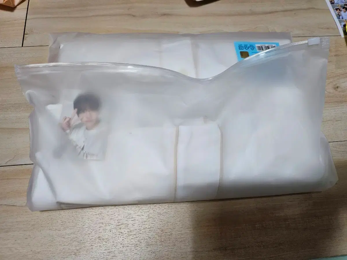 thumbnail-0